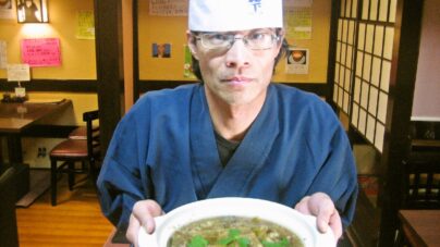 ３８５０円で４人前食べられる「至高のえきそば」販売開始〜つくば万博推しの松戸市のそば店主が、万博に挑戦〜